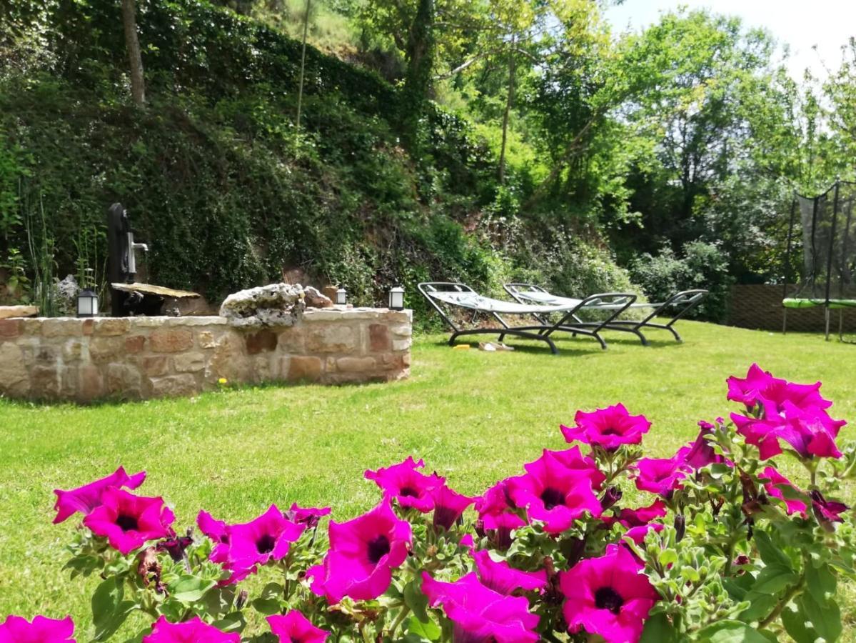 Les Gites Du Moulin D Olt Ла-Канург Экстерьер фото